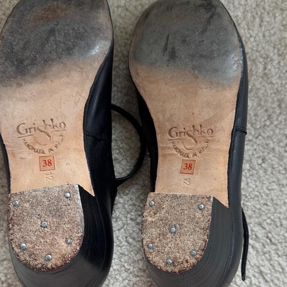 Grishko Women's Black Leather Mary Jane - Picture 7 of 14